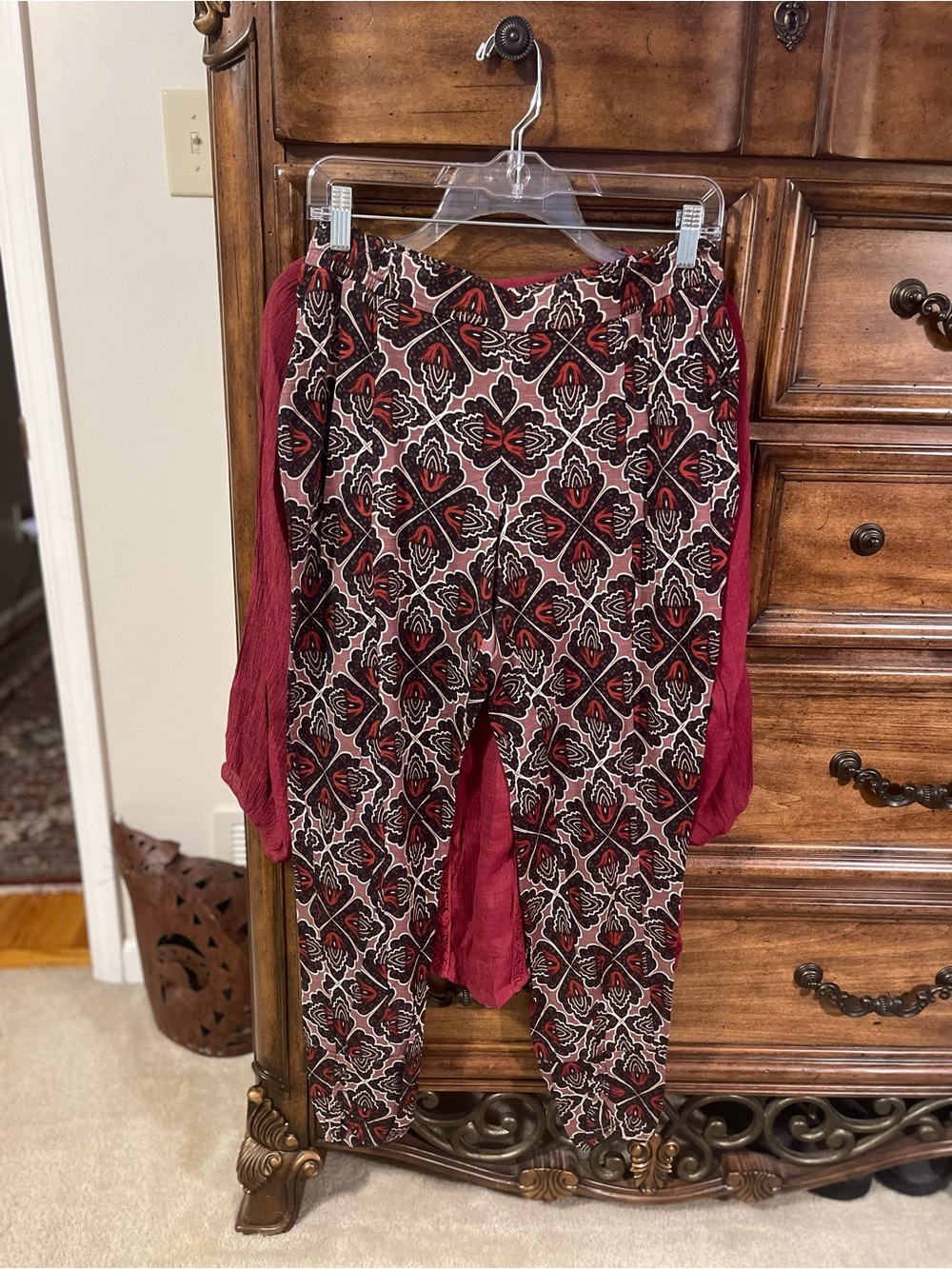 Lilka for Anthropologie Maroon and Black Geometric Pull-On Joggers